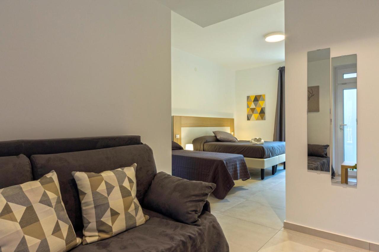 Syraka Camere Syracuse Bagian luar foto